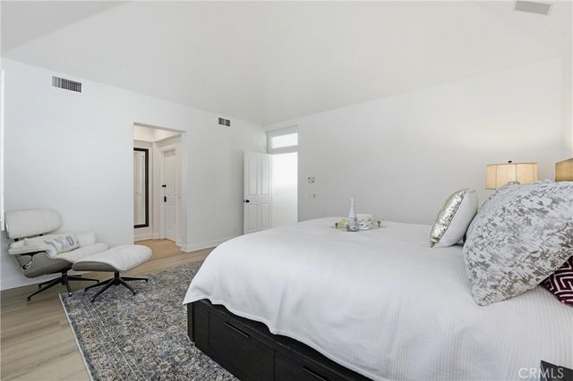 7 Lyon, Newport Coast, CA 92657