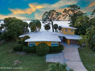 2885 S Tropical Trail, Merritt Island, FL 32952