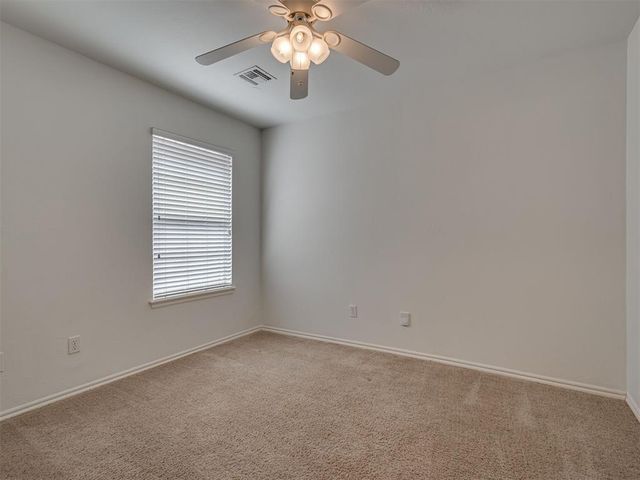 1425 Camber Street, Yukon, OK 73099