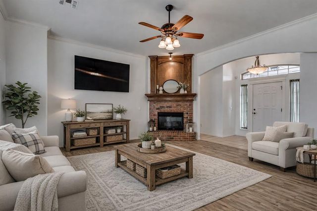 1425 Camber Street, Yukon, OK 73099