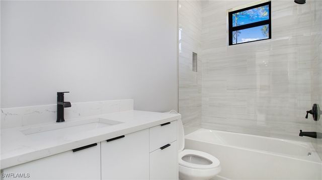 3518 2nd AVE SE, Naples, FL 34117