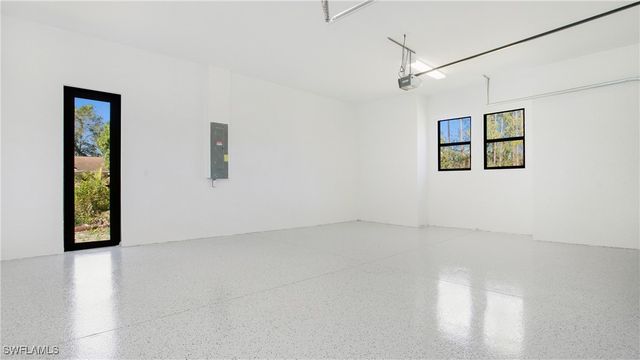 3518 2nd AVE SE, Naples, FL 34117