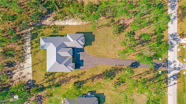 3518 2nd AVE SE, Naples, FL 34117