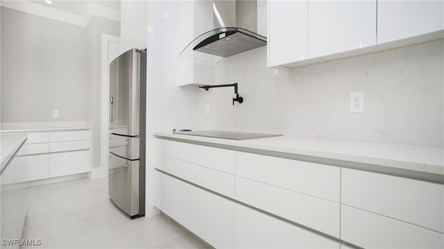 3518 2nd AVE SE, Naples, FL 34117