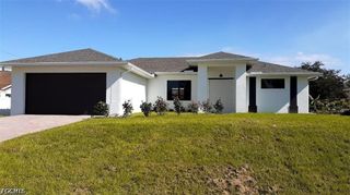 1201 NE 18th PL, Cape Coral, FL 33909