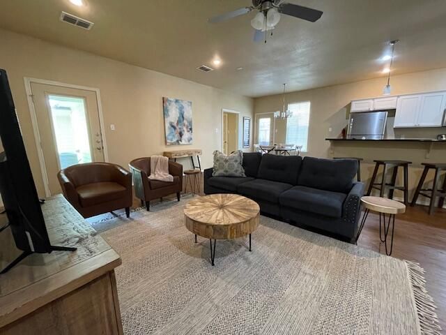 2116 10th Street, Lubbock, TX 79401