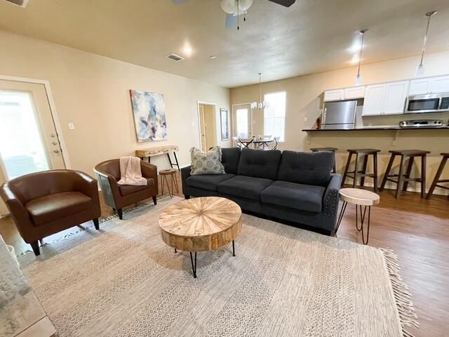 2116 10th Street, Lubbock, TX 79401