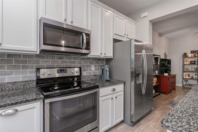 5038 SUNNYSIDE LANE, Bradenton, FL 34211