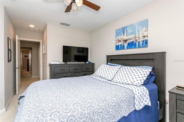 5038 SUNNYSIDE LANE, Bradenton, FL 34211