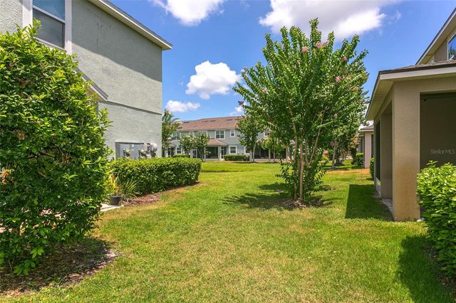 5038 SUNNYSIDE LANE, Bradenton, FL 34211