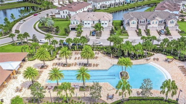 5038 SUNNYSIDE LANE, Bradenton, FL 34211