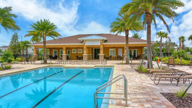 5038 SUNNYSIDE LANE, Bradenton, FL 34211