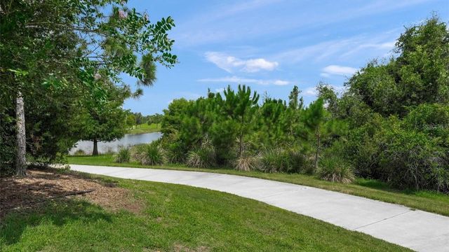 5038 SUNNYSIDE LANE, Bradenton, FL 34211