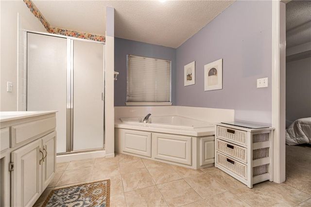 519 E 123rd Terrace, Kansas City, MO 64145