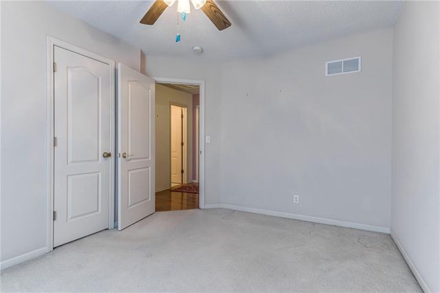 519 E 123rd Terrace, Kansas City, MO 64145