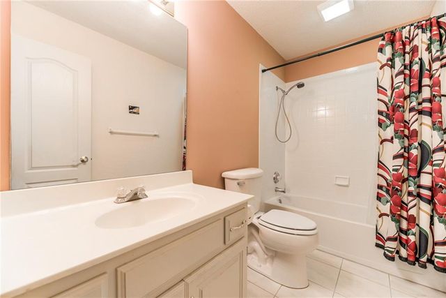 519 E 123rd Terrace, Kansas City, MO 64145