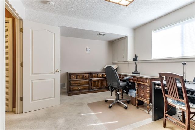 519 E 123rd Terrace, Kansas City, MO 64145