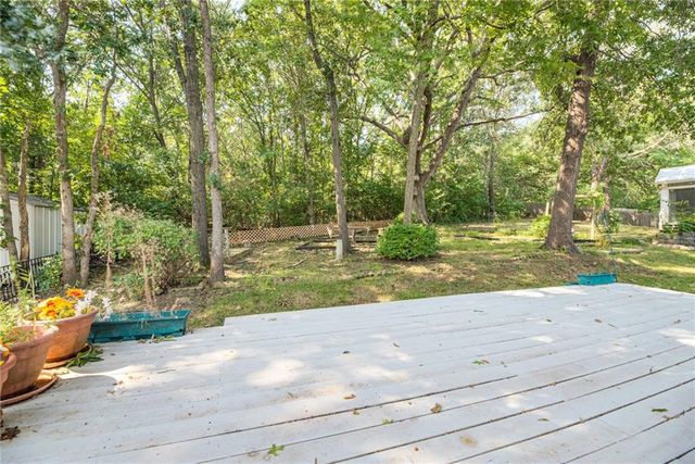 519 E 123rd Terrace, Kansas City, MO 64145