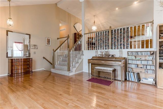 519 E 123rd Terrace, Kansas City, MO 64145