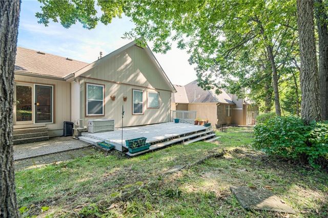 519 E 123rd Terrace, Kansas City, MO 64145