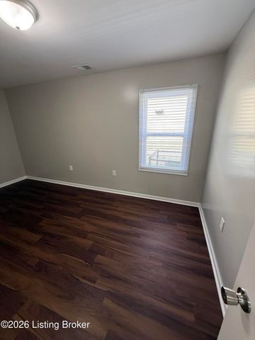 2338 W Madison St, Louisville, KY 40211