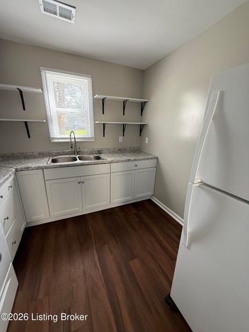 2338 W Madison St, Louisville, KY 40211