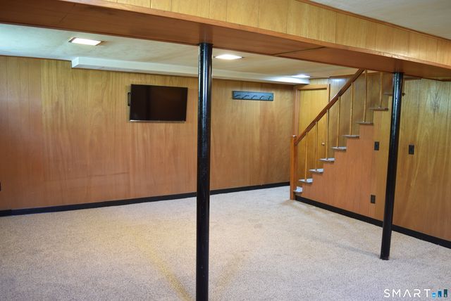 68 Old Wheeler Lane, Avon, CT 06001
