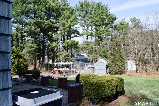 68 Old Wheeler Lane, Avon, CT 06001