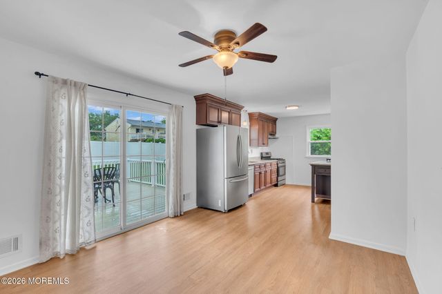 31 Cherry Lane, Howell, NJ 07731