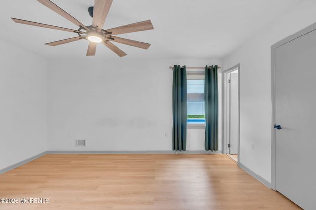 31 Cherry Lane, Howell, NJ 07731