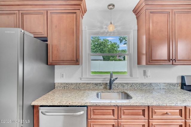 31 Cherry Lane, Howell, NJ 07731