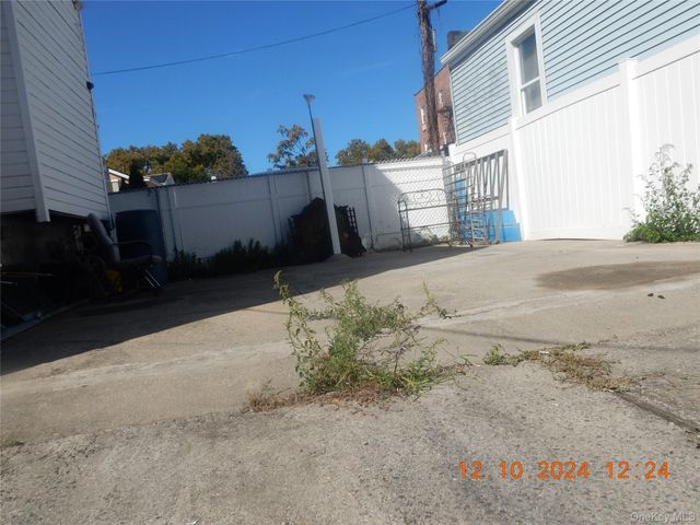 1027 E 83rd Street E 2, Brooklyn, NY 11236