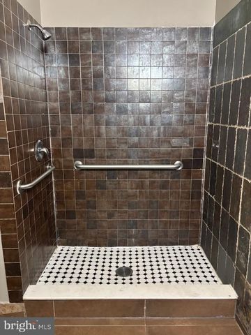 2200-06 N SYDENHAM ST, Philadelphia, PA 19132