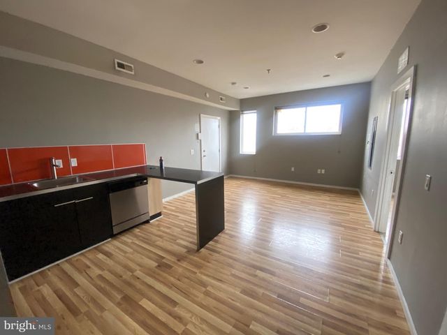 2200-06 N SYDENHAM ST, Philadelphia, PA 19132
