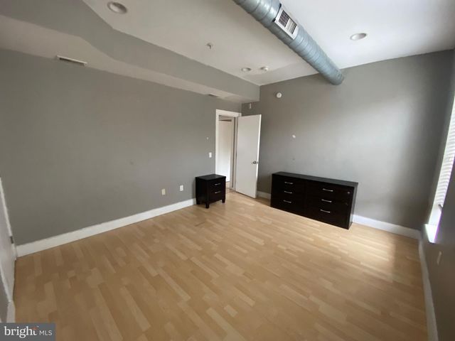 2200-06 N SYDENHAM ST, Philadelphia, PA 19132