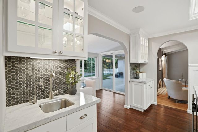 120 Brocastle Way, Los Gatos, CA 95032