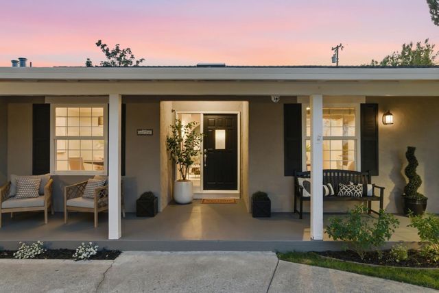 120 Brocastle Way, Los Gatos, CA 95032