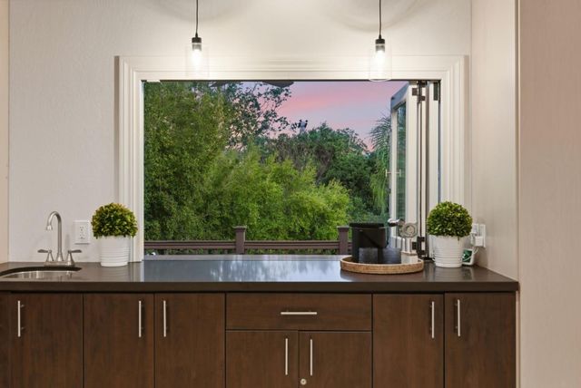 120 Brocastle Way, Los Gatos, CA 95032