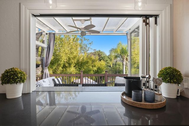 120 Brocastle Way, Los Gatos, CA 95032