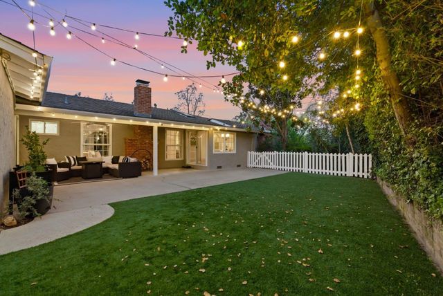 120 Brocastle Way, Los Gatos, CA 95032