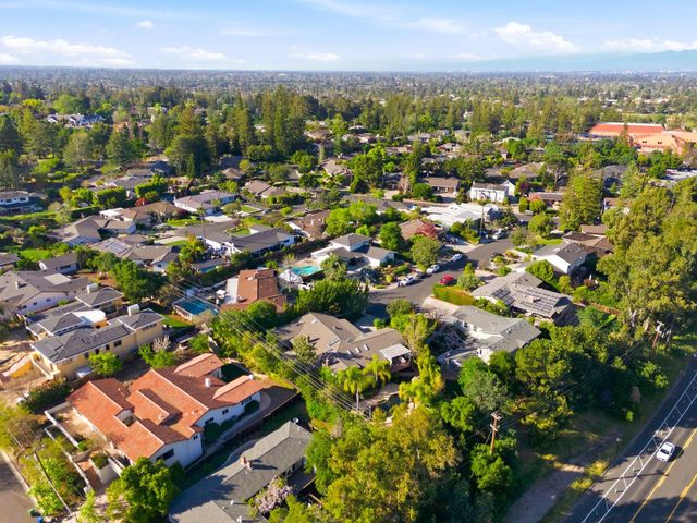 120 Brocastle Way, Los Gatos, CA 95032