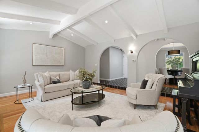 120 Brocastle Way, Los Gatos, CA 95032