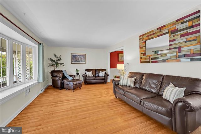 1541 CHALK AVE, Blue Bell, PA 19422