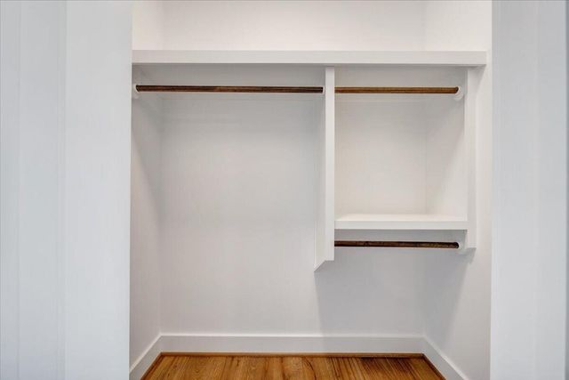 27 Smokehouse RD, Moneta, VA 24121