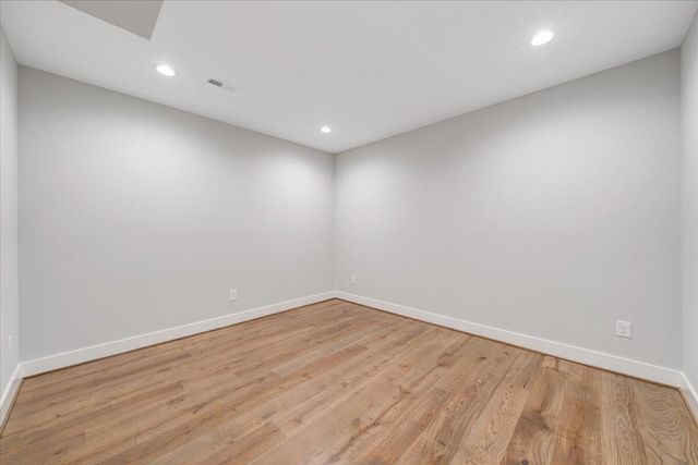 27 Smokehouse RD, Moneta, VA 24121