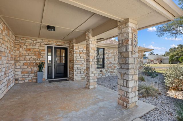 3903 Emerald Hill DR, Round Rock, TX 78681