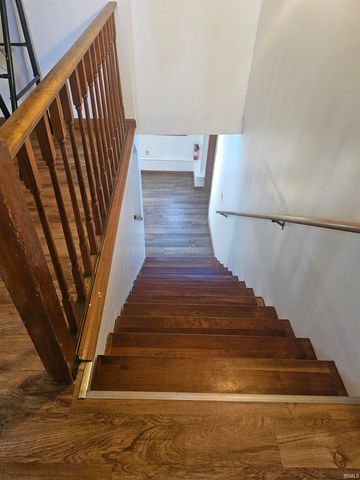 4035 N Hinkle Road, Bloomington, IN 47408