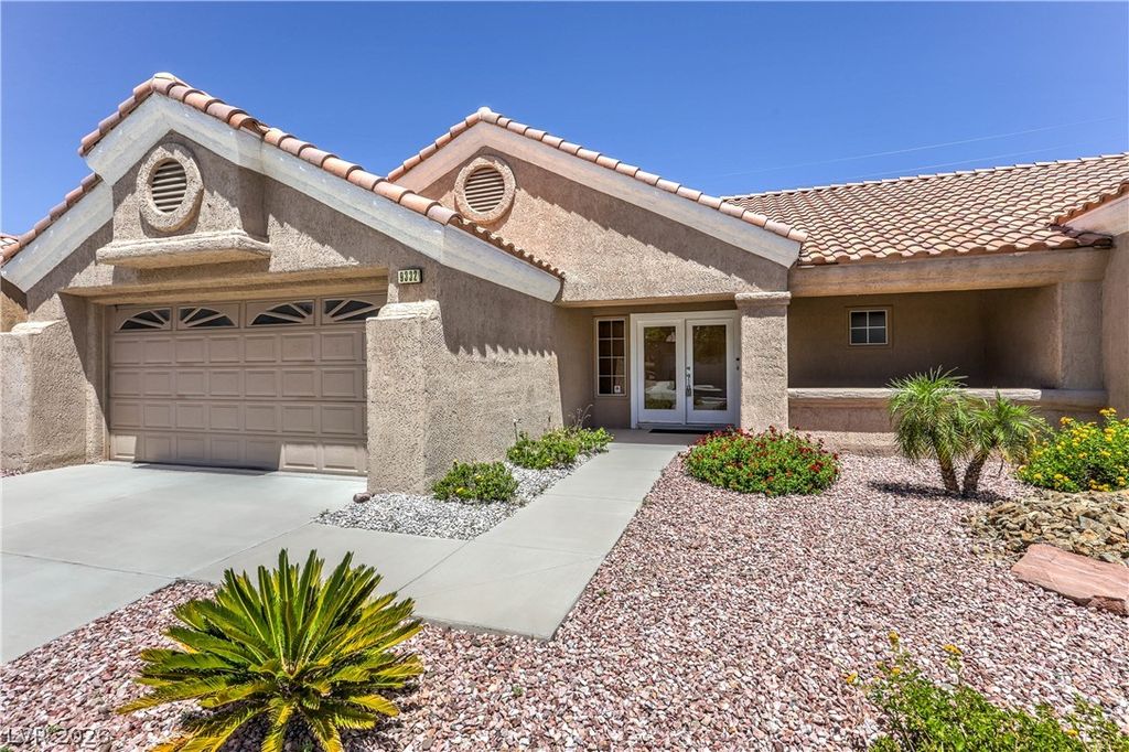 9332 Fresh Spring Drive, Las Vegas, NV 89134 — photo 3