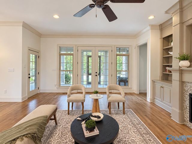 116 Waterchase Drive, Huntsville, AL 35806