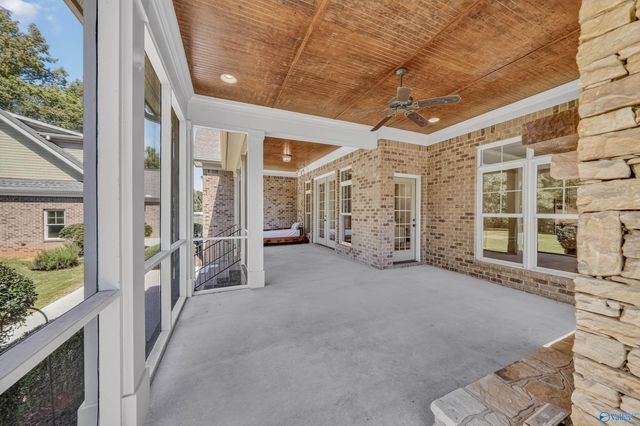 116 Waterchase Drive, Huntsville, AL 35806